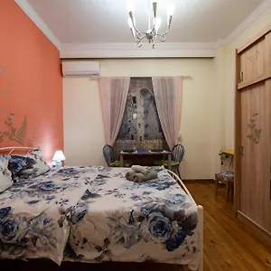  Apartment Sweet